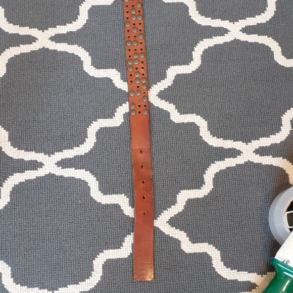 Armani Exchange Brown Leather Studded Belt 32 - Picture 5 of 10